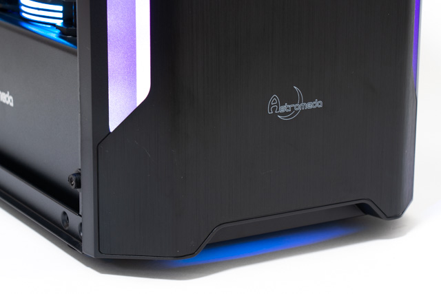 PC/タブレット デスクトップ型PC Astromeda Scutumレビュー｜RGBライティングが魅力のミドルモデル 