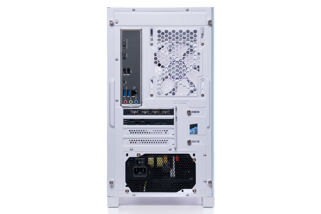 背面のUSBポート