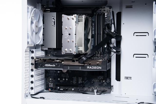 マザーボード