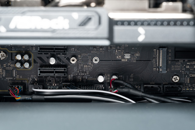 M.2 SSDの空きスロット